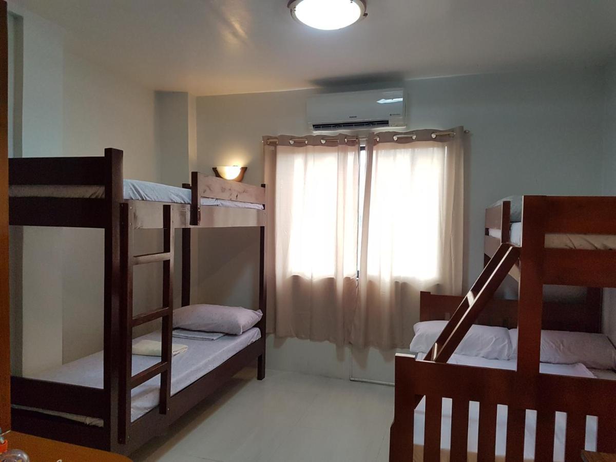 Lufian Dormitel Hostel Dumaguete City Bagian luar foto