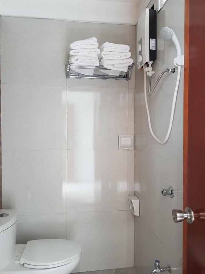 Lufian Dormitel Hostel Dumaguete City Bagian luar foto