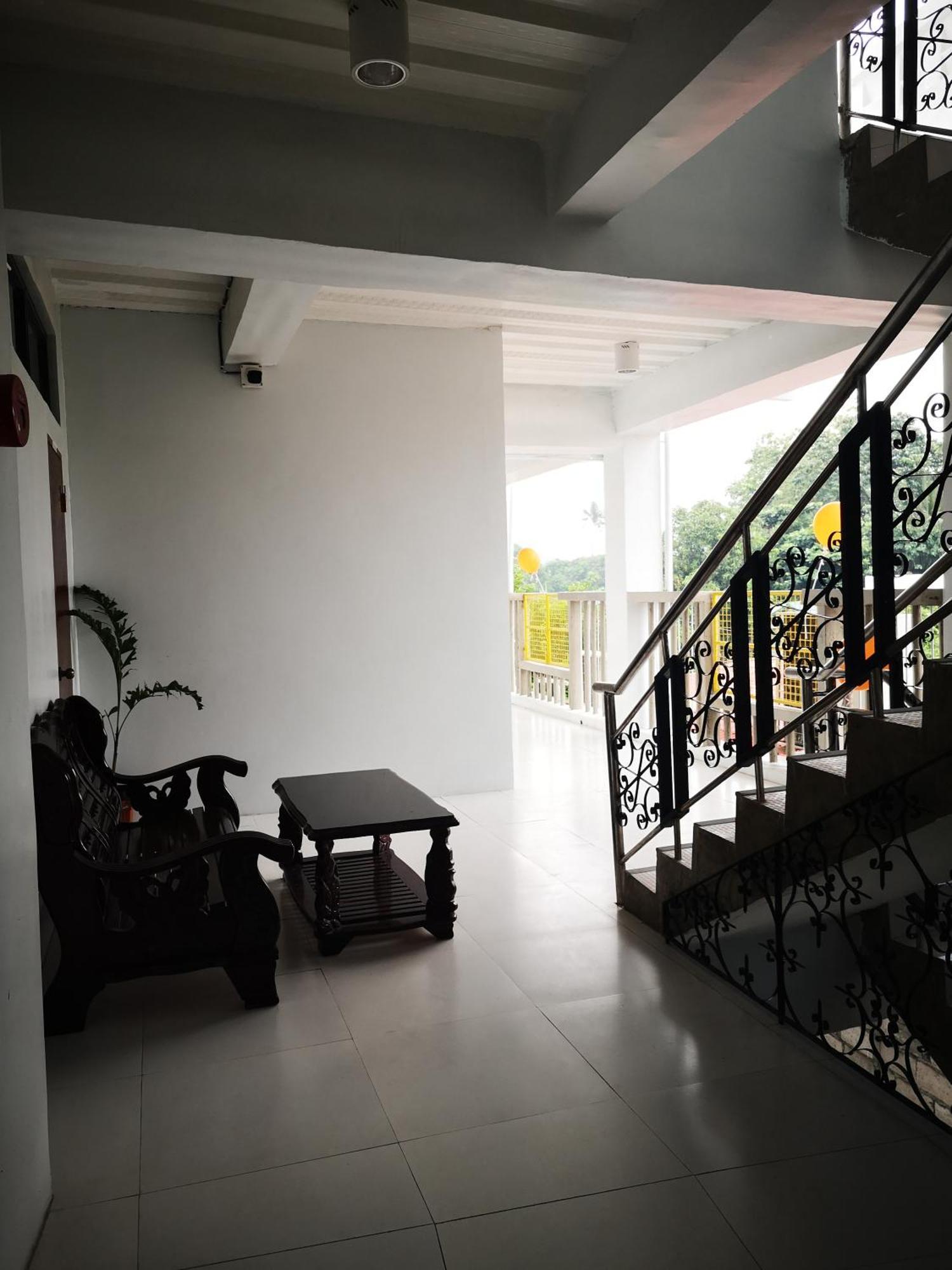 Lufian Dormitel Hostel Dumaguete City Bagian luar foto