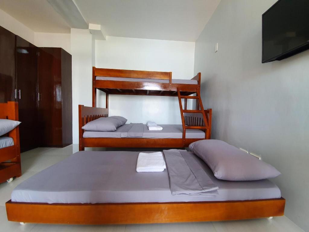 Lufian Dormitel Hostel Dumaguete City Bagian luar foto