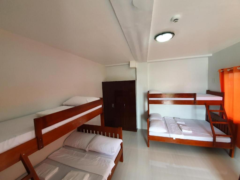 Lufian Dormitel Hostel Dumaguete City Bagian luar foto